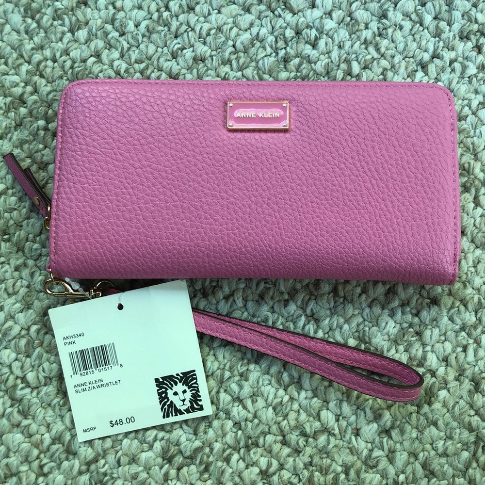 Anne Klein wallet